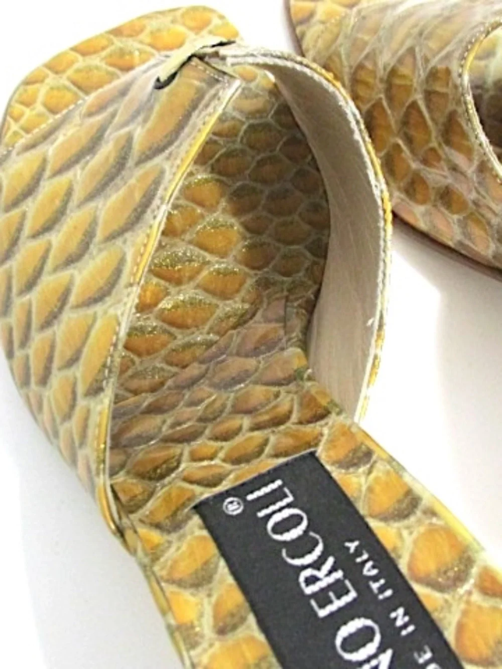 Ercoli NWOT Gold Fishscale Patterned Italian Leather Sandals, Size EU36 - Picture 6 of 8